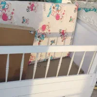 تخت خواب به همراه تشک|تخت و صندلی بچه|مشهد, کوی دروی|دیوار