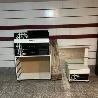 کمد  لباسی  ودرایور اینه کاملا سالم