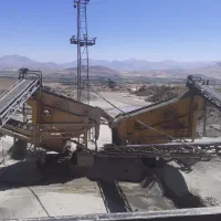 استخدام نیرو در کارخانه ماسه شویی
