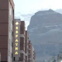 گل-نرگس-طبقه-5-جنوبی-آفتابگیر-کامل-2خواب118متر