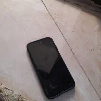 اپل iPhone 6s با حافظهٔ ۶۴ گیگابایت