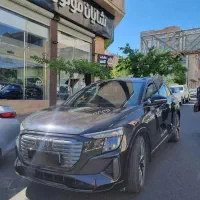 Audi Q5 تیپ ۴ فول E-trone