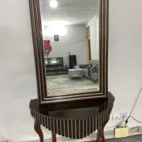 میز و آینه