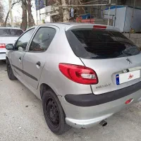 ۲۰۶ عروسک مدل ۸۳