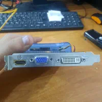 کارت گرافیک یک گیگ برند گیگابایت|قطعات و لوازم جانبی رایانه|یزد, |دیوار