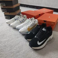 9 جفت کفش اسپرت ویتنام