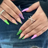 کاشت ناخن کاشت مژه و...