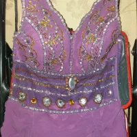 لباس عروس ودخترانه و یک پیراهن مجلسی