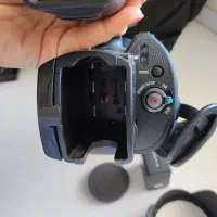 دوربین فیلمبرداری Sony NEX-VG30|دوربین عکاسی و فیلم‌برداری|تهران, امجدیه (خاقانی)|دیوار