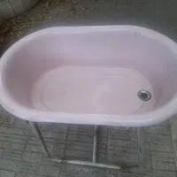 وان لعابی حمام کودک