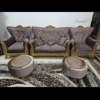 مبل سالم و تمیز بعلت مهاجرت فروخته میشود.