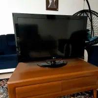 تلویزیون ال سی دی ۳۷ اینچ ال جی