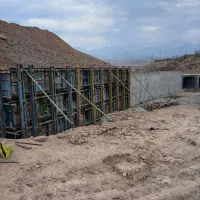 نیازمند نیروی آرماتوربند وقالب بند