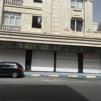 ۳ دهنه مغازه نوساز رهن و اجاره