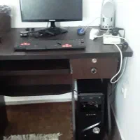 میز کامپیوتر همراه با صندلی