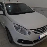 جک j4 سفید مدل ۱۴۰۴