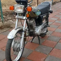 موتور سیکلت رهرو ۱۲۵ مدل ۱۳۹۰