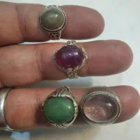 نگین یاقوت کبود و نگین زمرده ویاقوت برمه انگشتر|جواهرات|اصفهان, عسگریه|دیوار