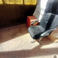 دو عدد میز اداری و یک عددصندلی و یک عدد کتابخانه|دفتر کار|اسلام‌‌آباد غرب, |دیوار
