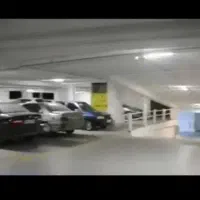 تجاری ۲۳ متر در پارکینگ طبقاتی