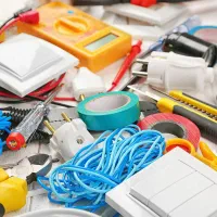 منشی و فروشنده برای الکتریکی - خانم یا آقا