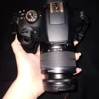 دوربین عکاسی Canon2000 همراه تمام وسایل مورد نیاز|دوربین عکاسی و فیلم‌برداری|خمین, |دیوار