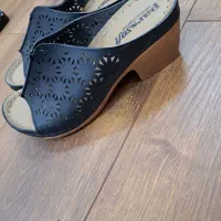 صندل مشکی سایز ۳۶ نو