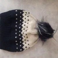 کلاه دست بافت و بلوز بافت ۲۰۰