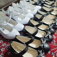 تعدادی کفش عمده|کیف، کفش، کمربند|کرمان, |دیوار