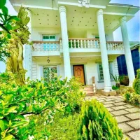 ویلا باغچه دوبلکس ۲۷۰ متر مبله شهرکی سندتکبرگ