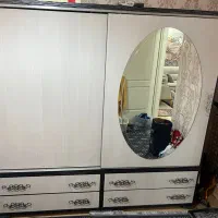 کمددیواری mdf دارای جاکفشی و۴عدد کشو