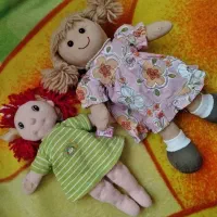 دو تا عروسک پارچه ای خارجی قدیمی کاملا نو|اسباب‌بازی بچه|تهران, مجیدیه|دیوار