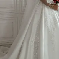 لباس عروس مناسب سایز ۴۴تا۴۶