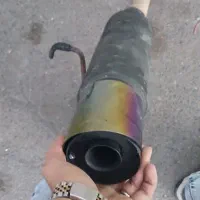 منبع ۷۰۹ هفت رنگ،سایلنسردار