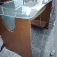 میز کار وکامپیوتر