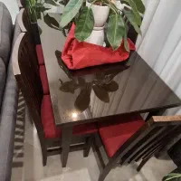 میز نهارخوری ۶ نفره چوبکده ساعی بسیار سالم