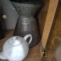 مسهای سنگین وخیلی قدیمی.شیردوش وآفتابه