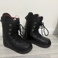 بوت اسنوبرد ۴۳ و۳عدد عینک اسکی دستکش اسکی اکبند