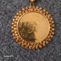 طلا پنت و زنجیر و پلاک و گوشواره