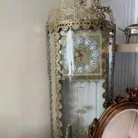 ساعت برنز ایستاده