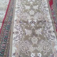 سه تا کناره قالی  دوتا لاکی گل قرمزویه گردویی