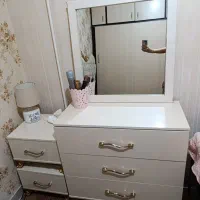 پاتختی و آیینه