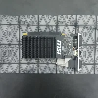 کارت گرافیک ۲ گیگ آک بدون کارتن