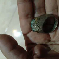 انگشتر توپاز