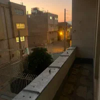 اجاره طبقه دوم منزل ویلایی|اجارهٔ خانه و ویلا|شیراز, تندگویان|دیوار