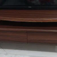 آینه و کنسول و میز تی وی