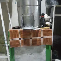 یک دستگاه سبزی خورد کن