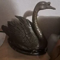 مجسمه برنز قو