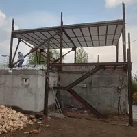 جوشکاری اسکلت وبتن ریزی سقف بتنی وفلزی