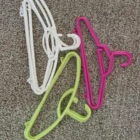 چوب لباسی بچه گانه به تعداد